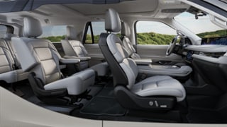 2025 Lincoln Lincoln Navigator Internal Image 1